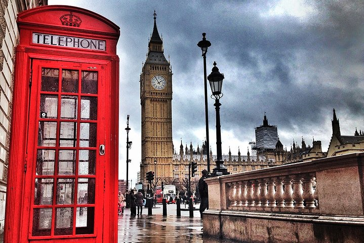 wazup london airport transfer stansted stn heathrow lhr
